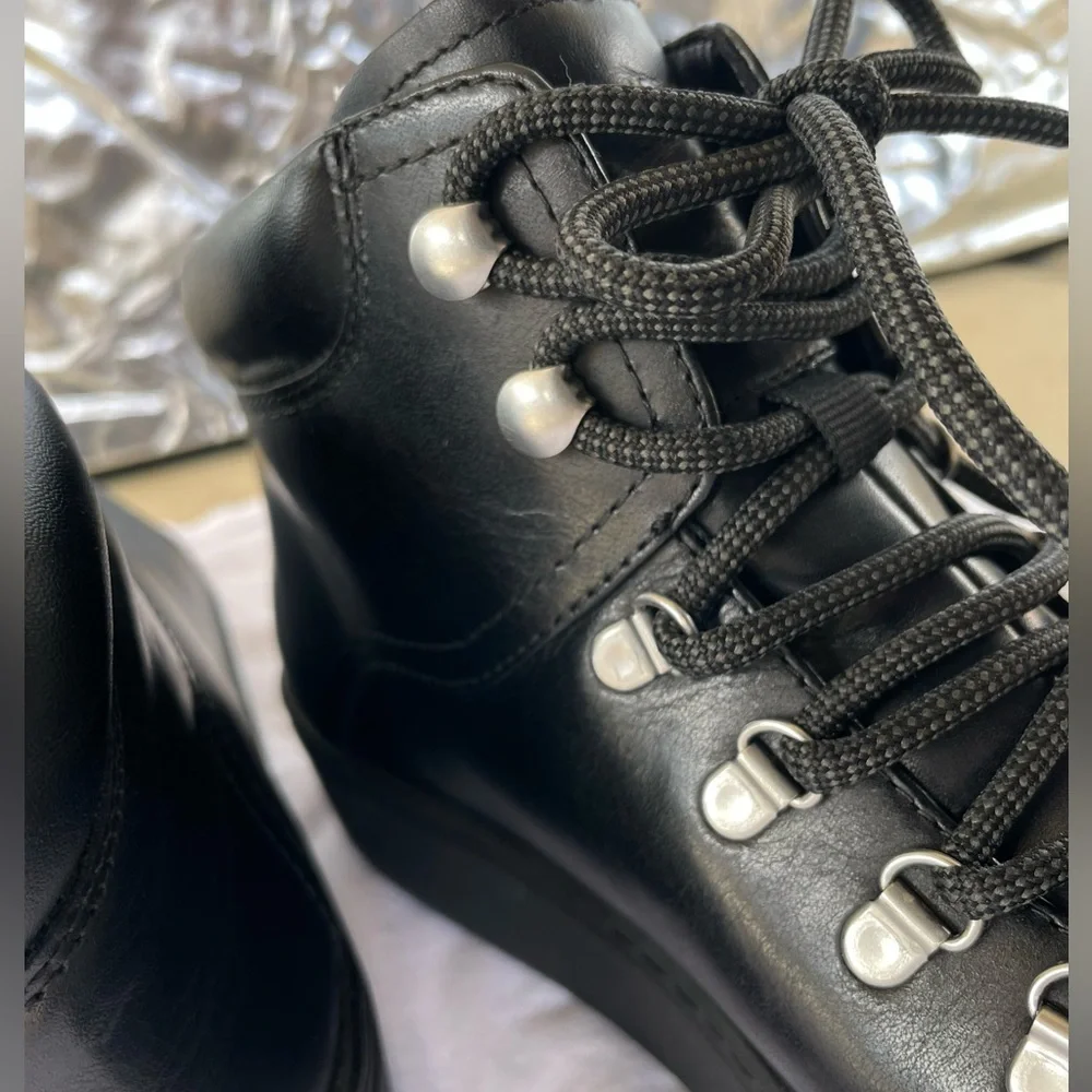 Vagabond Jessie Hiker Boot - Picture 11 of 12